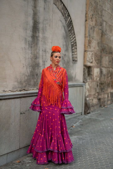 Modelo Rocío Buganvilla y Naranja